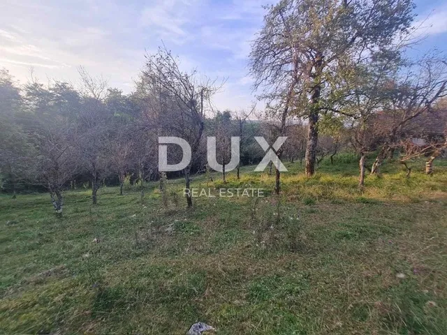 lika, dubrave - starina s većom okućnicom - slika 12