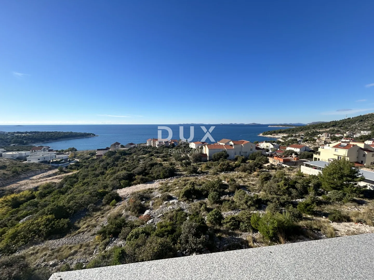 primošten, dolac – penthouse s fenomenalnim pogledom na more! - slika 4