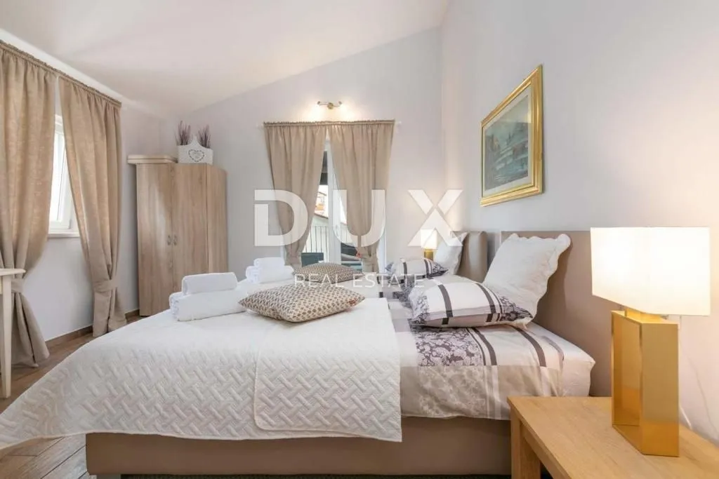 istra, sv. lovreč - rustikalno moderna vila na odličnoj lokaciji - slika 24