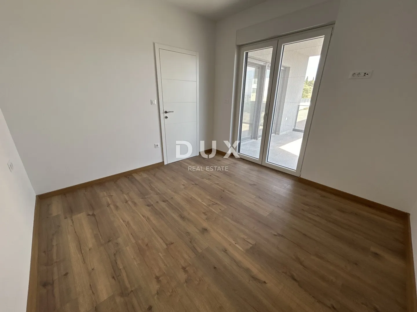 šibenik, vodice – duplex s bazenom i trajnim, otvorenim pogledom - slika 41