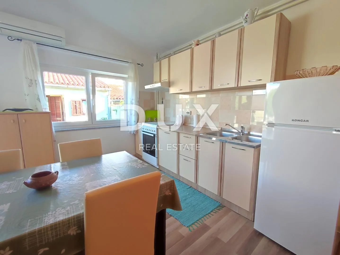 istra, pula - obiteljska kuća + apartman nadomak centra grada - slika 24