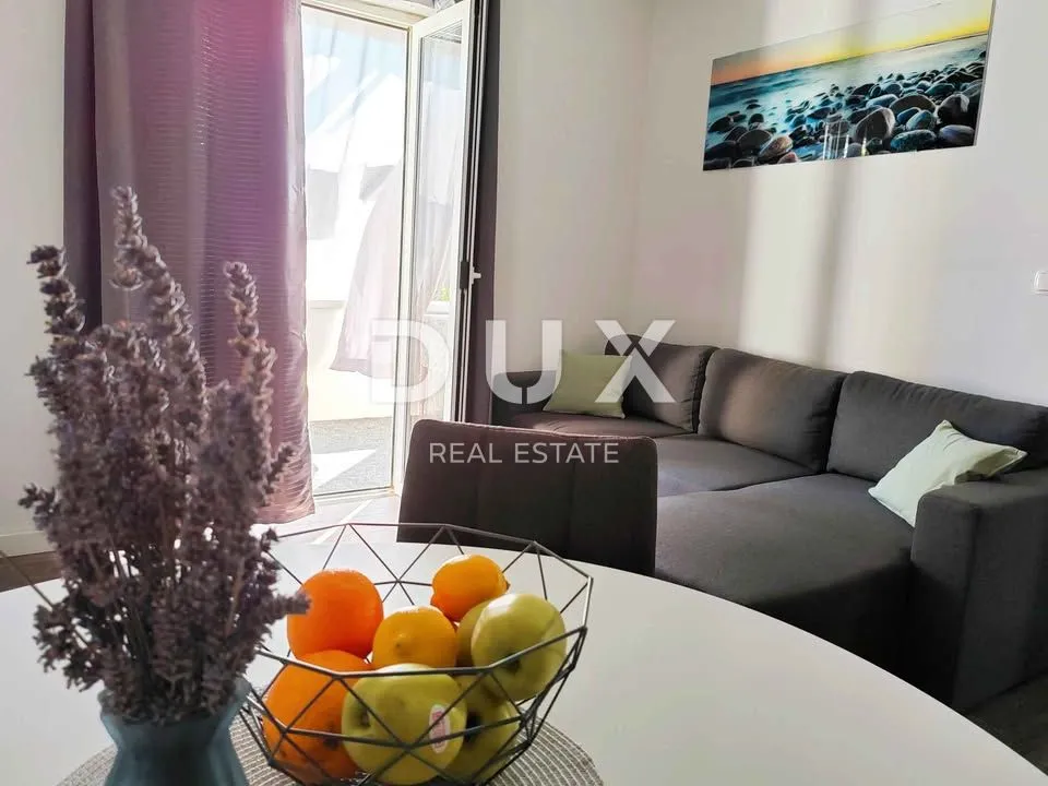 OTOK VIR, LOZICE - Novouređeni apartman u prvom redu do mora