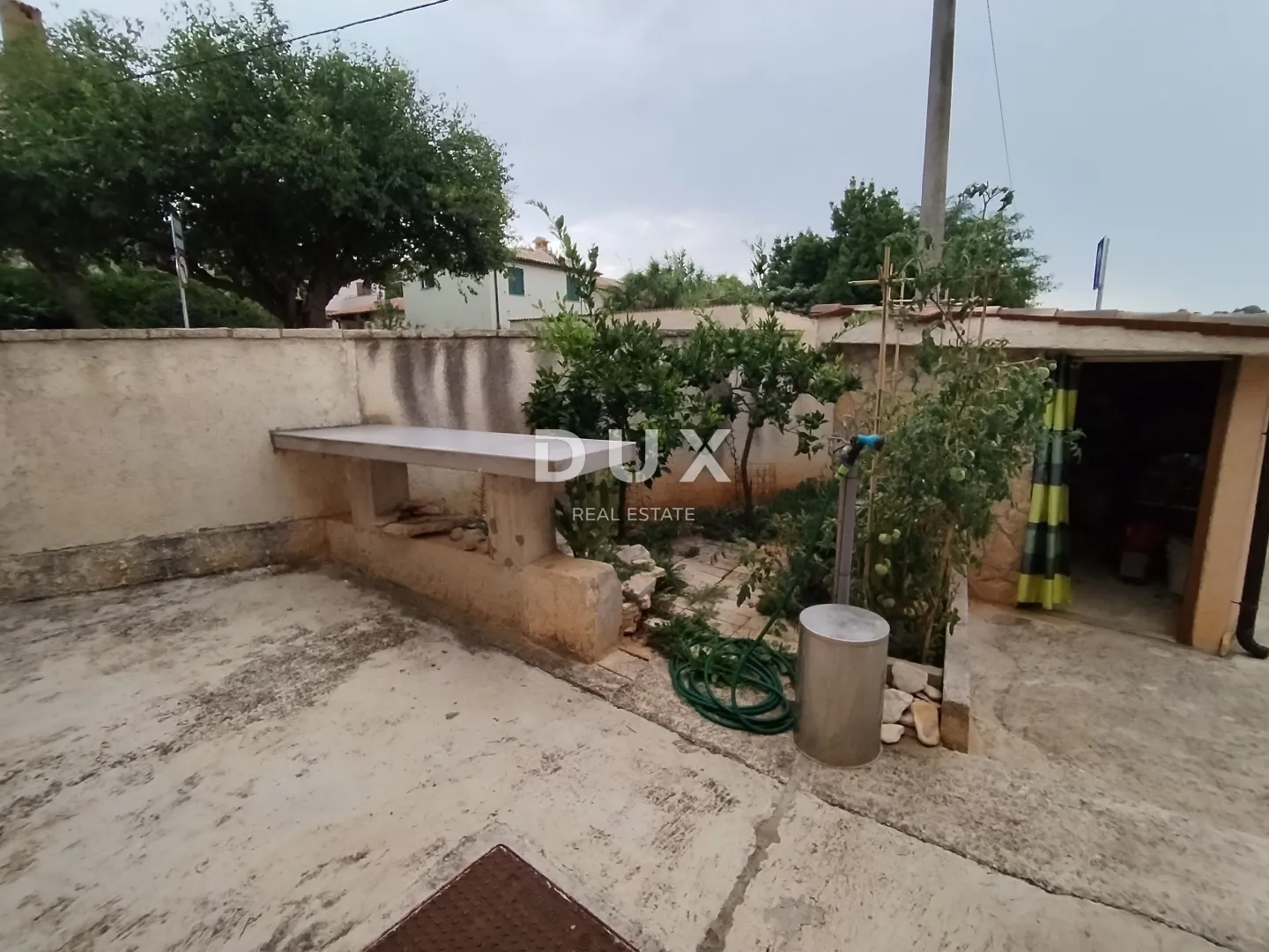 istra, pula - obiteljska kuća 90m2. prilika! - slika 12