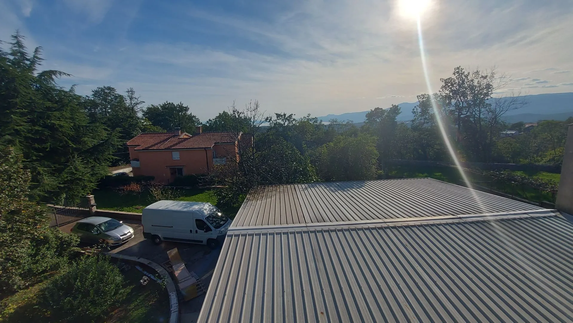 viškovo- veliko gospodarsko imanje, tri stambene jedinice, poslovni prostor, gospodarske zgrade, vinski podrum, velika okućnica - slika 37