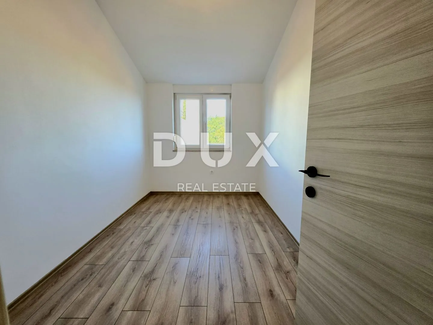 istra, šišan - apartmanska kuća s dvije stambene jedinice i pomočnim objektom - slika 54