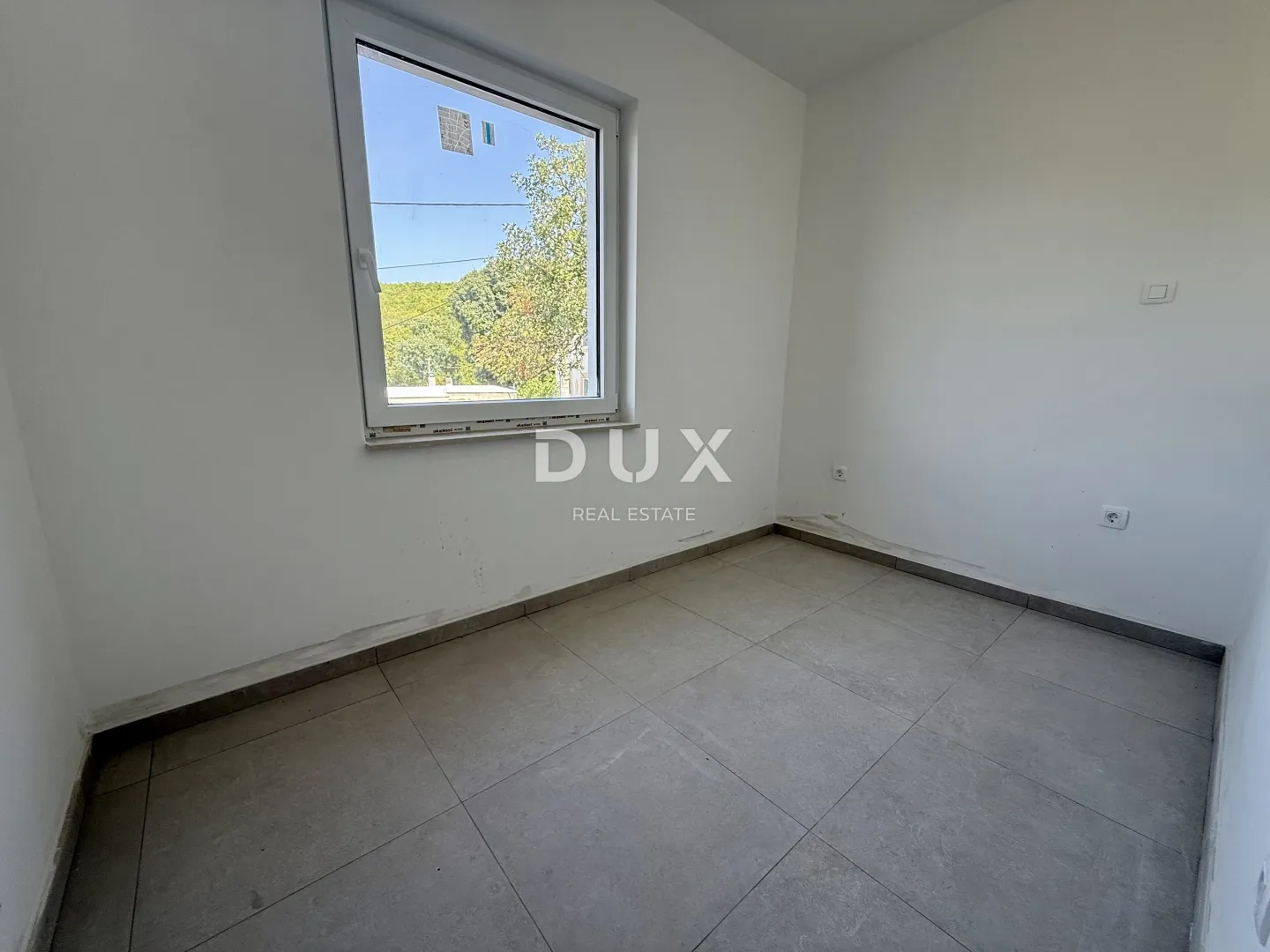 novi vinodolski, povile, 2-sobni apartman, 54 m2, novogradnja, okućnica - slika 5