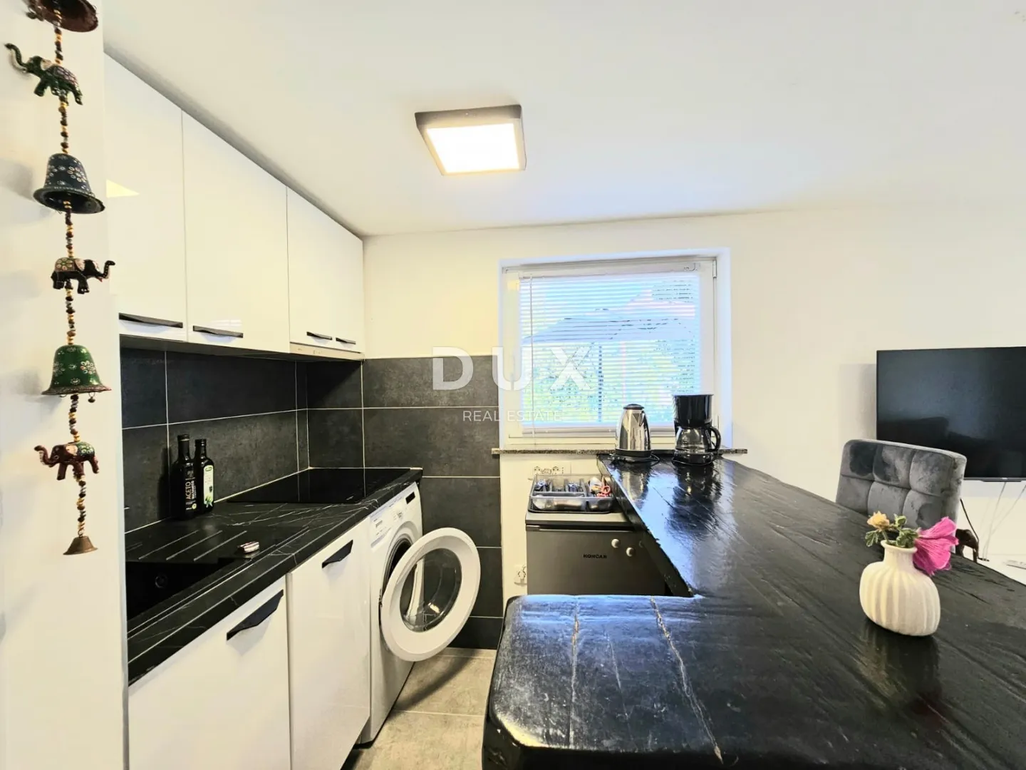 otok krk, njivice - apartman sa velikom terasom u blizini mora - slika 7