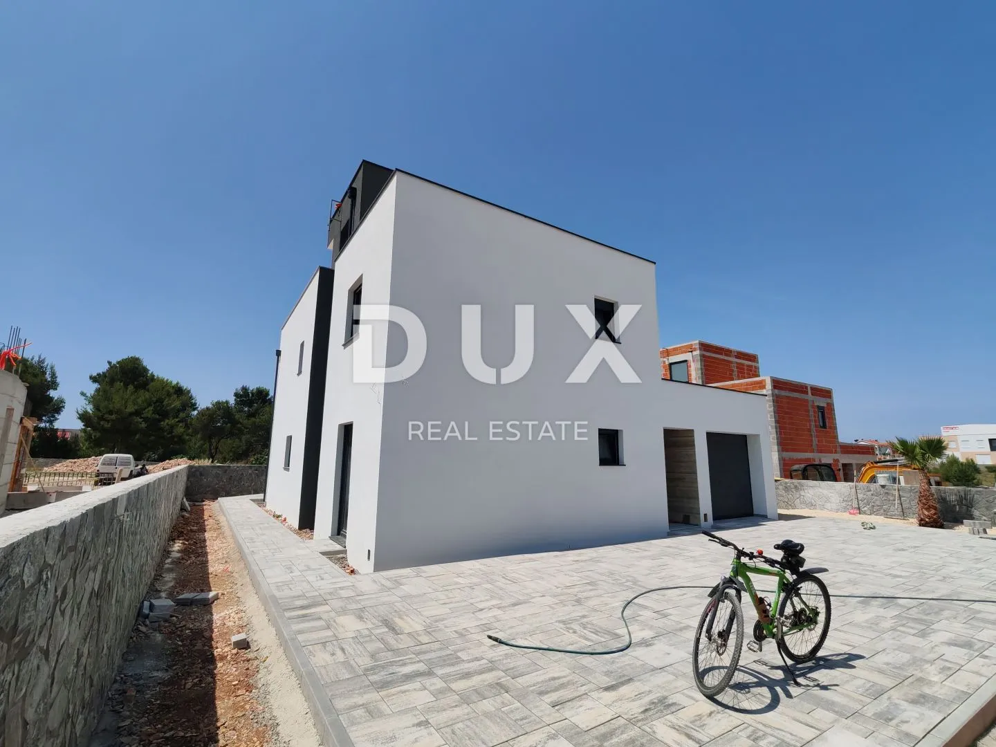 zadar, vrsi - vrhunska vila b s bazenom, garaža, 4 spavaće sobe, 4 kupaonice - slika 15
