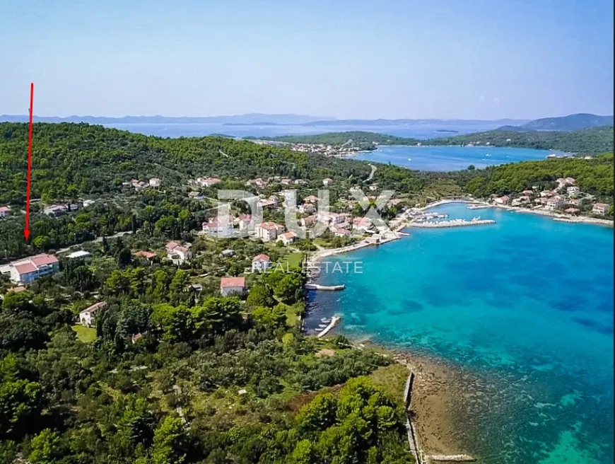 PAŠMAN, ŽDRELAC - građevinski teren 5778m2 s pogledom na more za stambenu zgradu – stanove /apartmane / obiteljsku kuću / villu / kuću za iznajmljivanje - odmor s bazenom - Ždrelac, Pašman