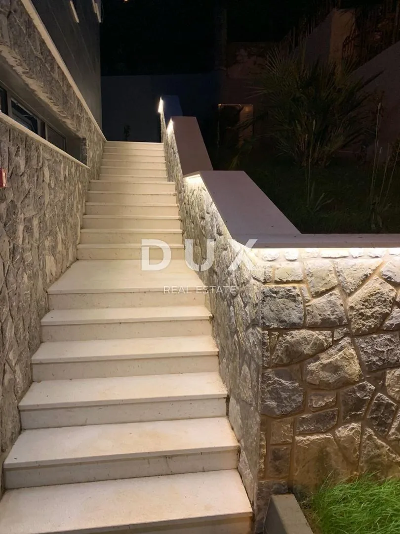 opatija, centar - vila sa 6 apartmana - slika 7