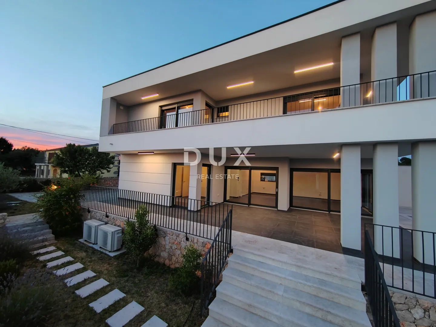 otok krk - ekskluzivna vila s panoramskim pogledom - slika 67