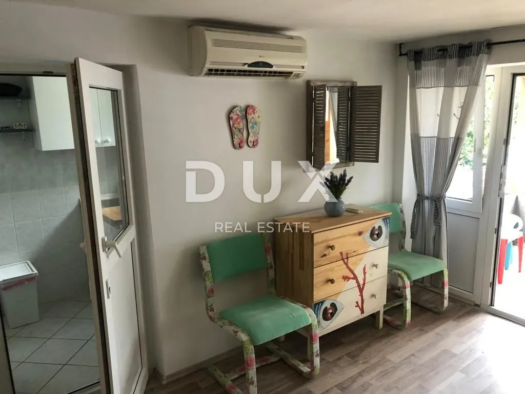 crikvenica, selce - prizemlje kuće s tri apartmana, 150 m od mora - slika 9
