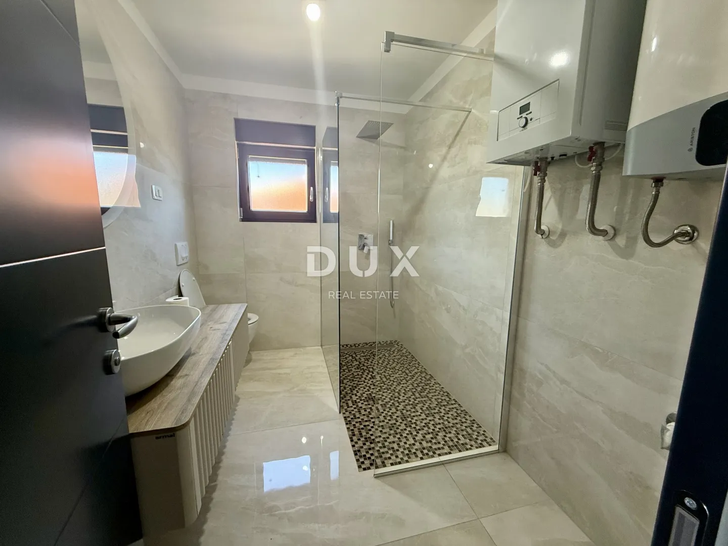 otok krk, malinska, 3-sobni apartman, 75 m2, novogradnja, pogled na more - slika 7