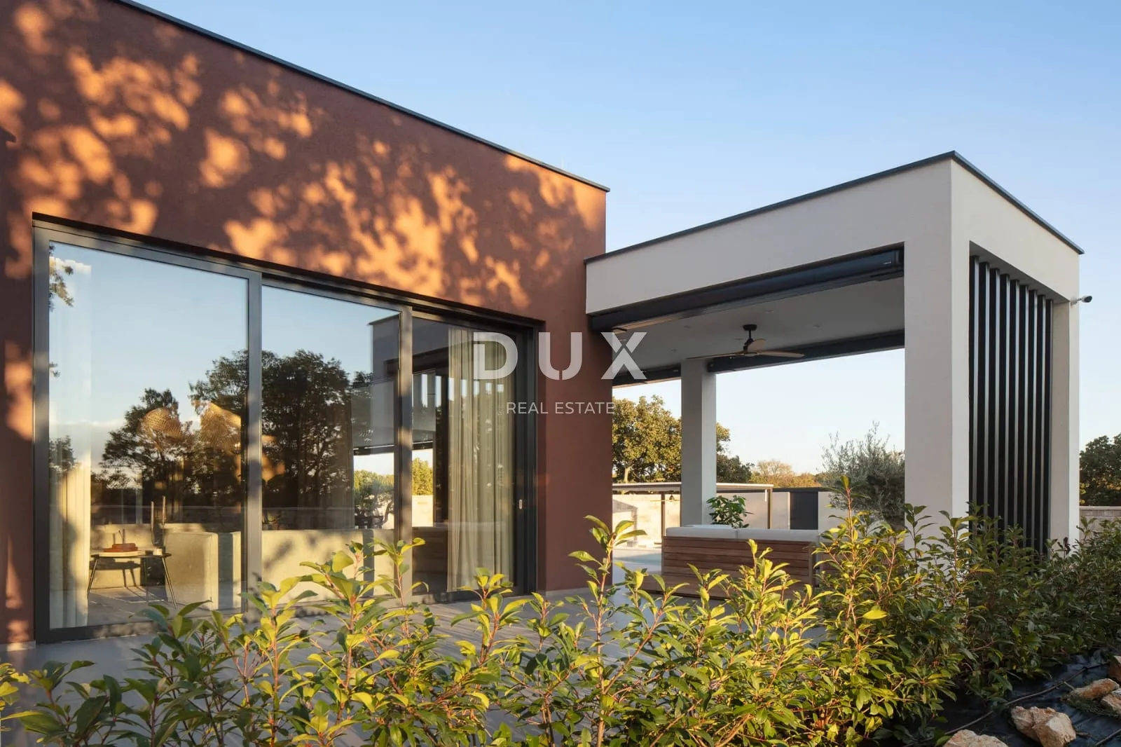 istra, rovinj - luksuzna oaza – elegantna vila s vrhunskim sadržajem - slika 7