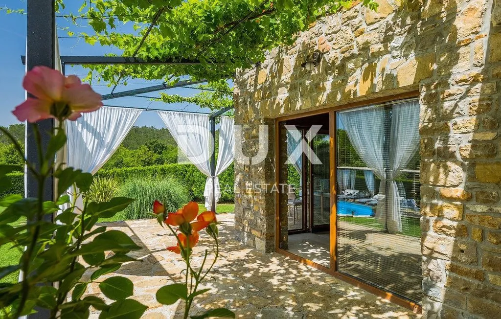 istra, buzet - rustikalna vila s bazenom i velikom okućnicom - slika 28
