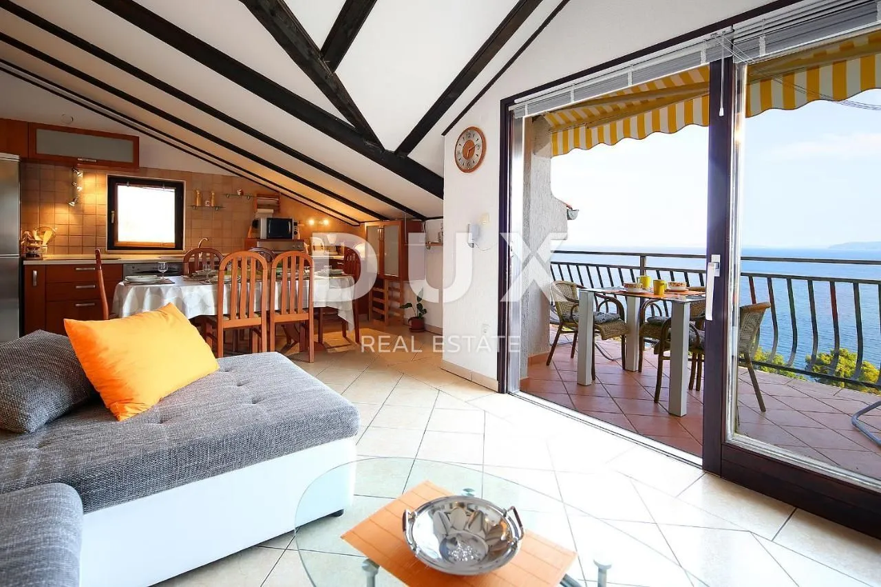 opatija - dio kuće s pogledom na more s 2 stana i 1 apartmanom - slika 34