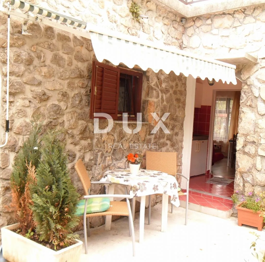 lovran - turistički objekt s 8 apartmana i 1300m2 okućnice - slika 11