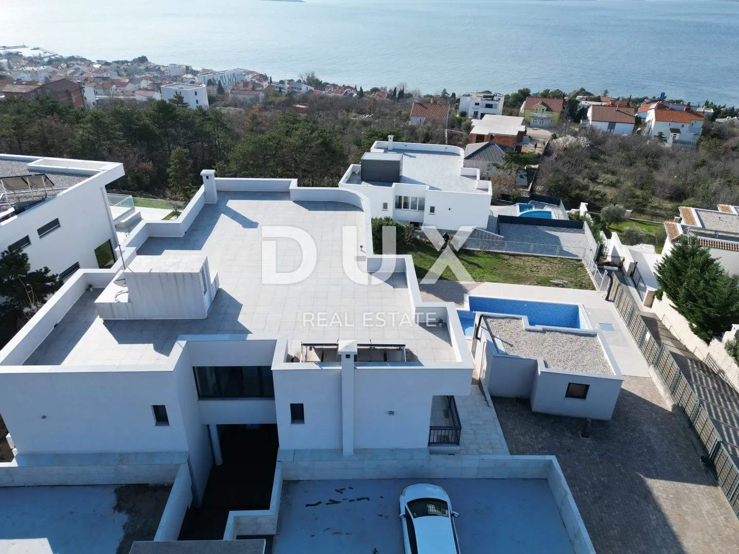 crikvenica - prostrana vila s panoramskim pogledom na more! - slika 5