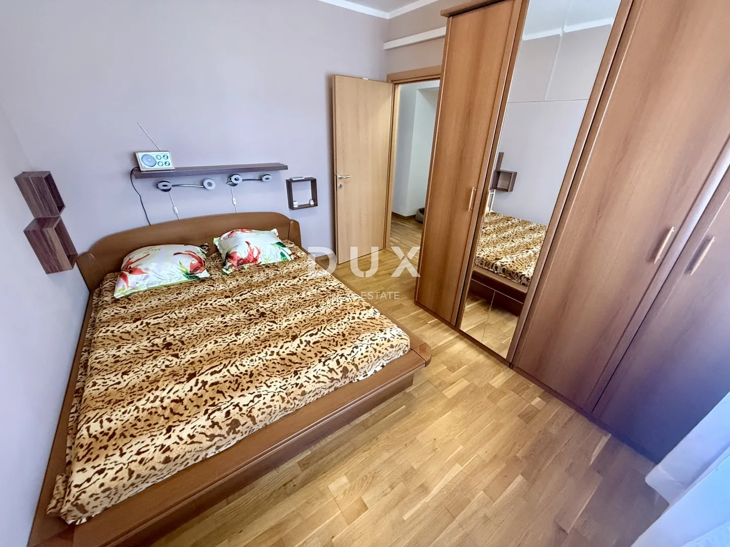 kvarner, kostrena, 4-sobni dvoetažni stan, okućnica - slika 11