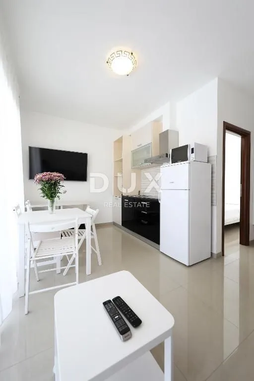 zadar, privlaka - luksuzna vila s bazenom - slika 7