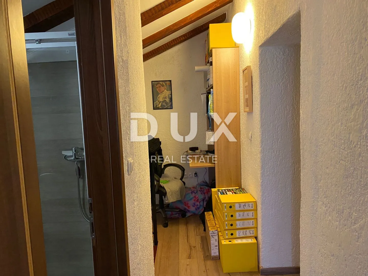 mali lošinj, kuća sa dva stana i uređenom okućnicom 170m2 - slika 15