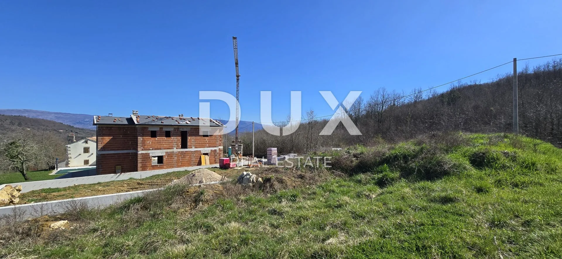 istra, pićan - moderna vila s bazenom u pitomom okruženju - slika 24