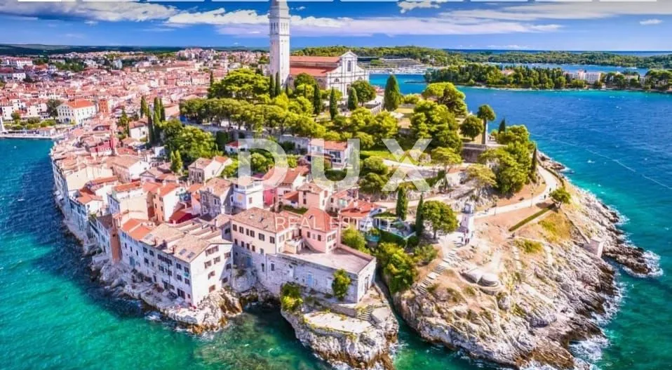 istra, rovinj - dvoetažni stan od 297 m2 500m od mora! - slika 12