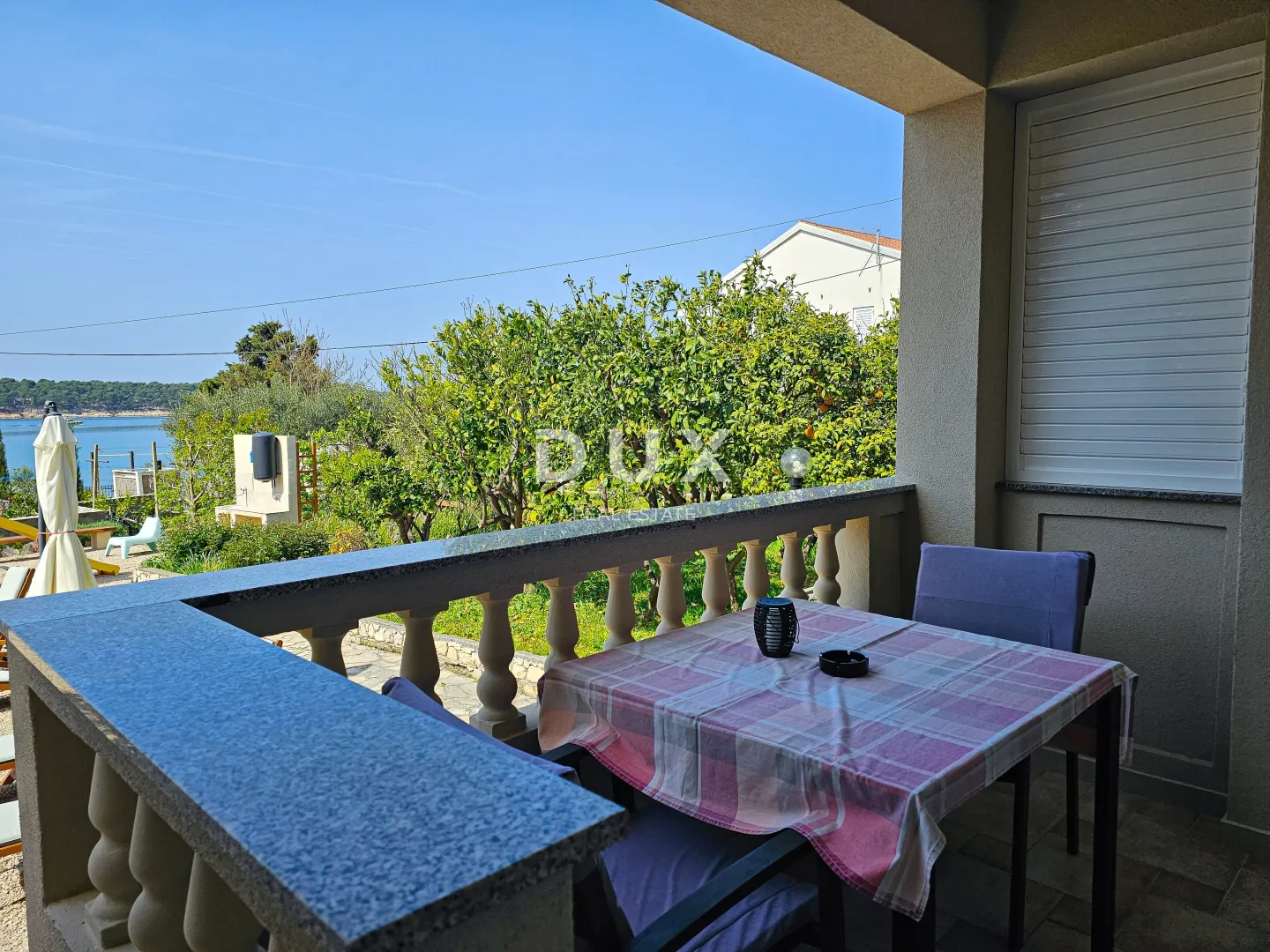 rab, barbat, kuća s apartmanima, 763 m2, drugi red do mora - slika 28