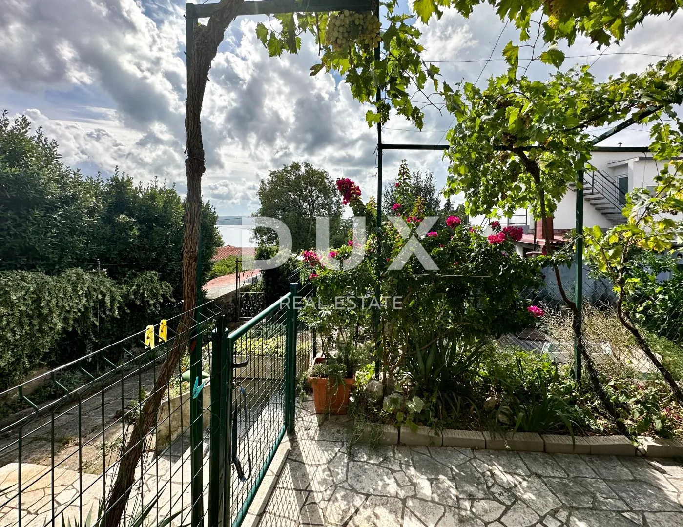 crikvenica, dramalj - dva apartmana udaljena 100 metara od mora - slika 25