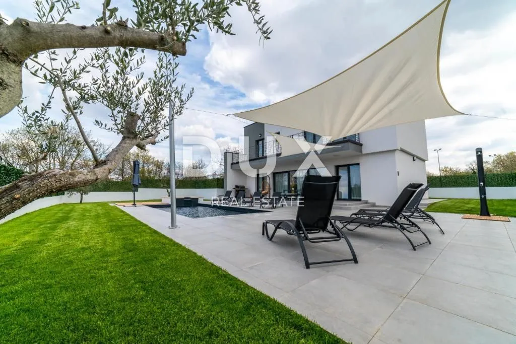 istra, poreč - moderna vila s bazenom - slika 8