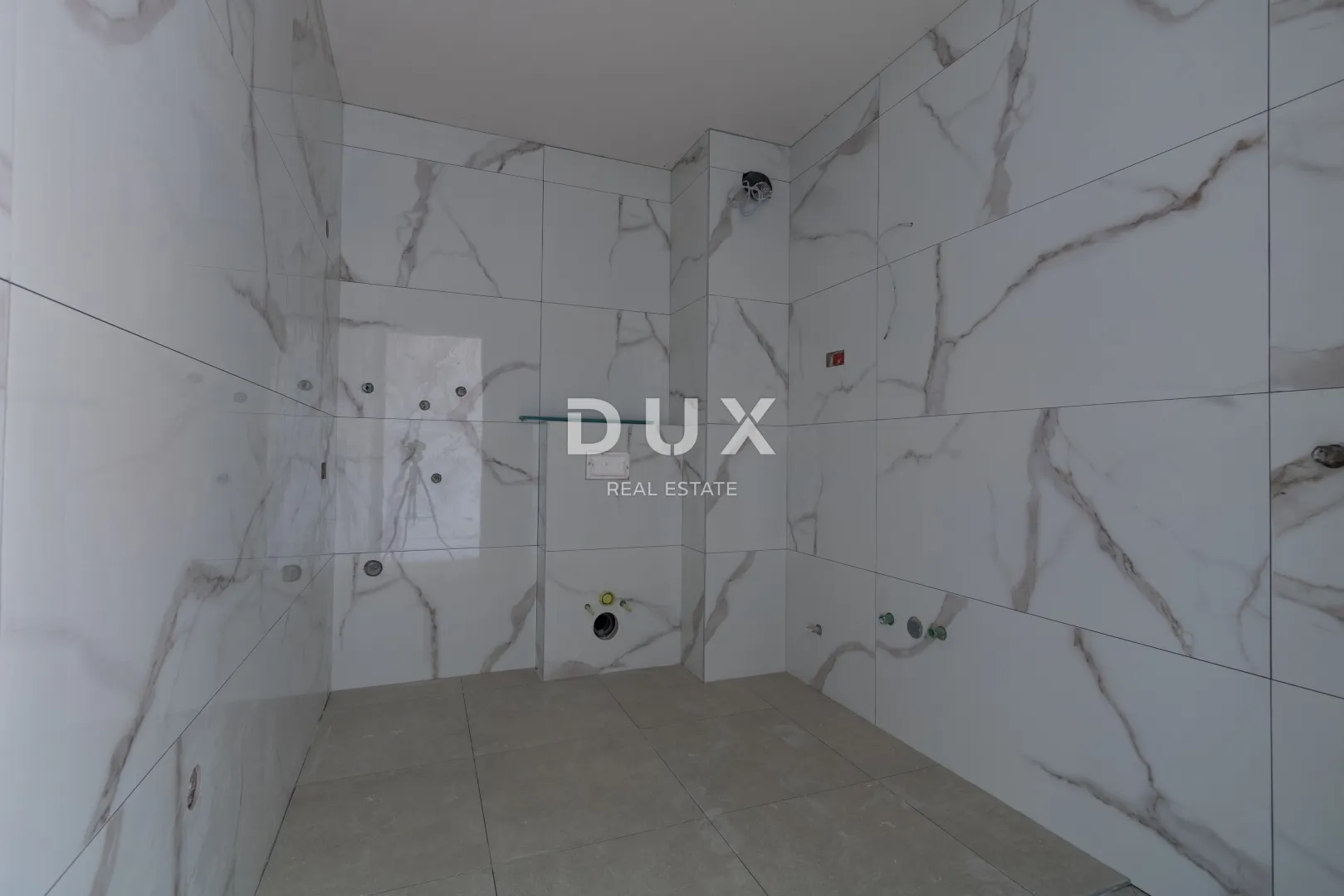 vodice, trosobni stan, drugi kat, 73,28 m² - slika 6