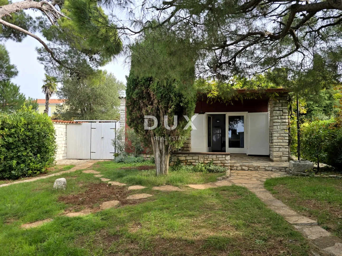 istra, umag - kuća uz more - slika 2