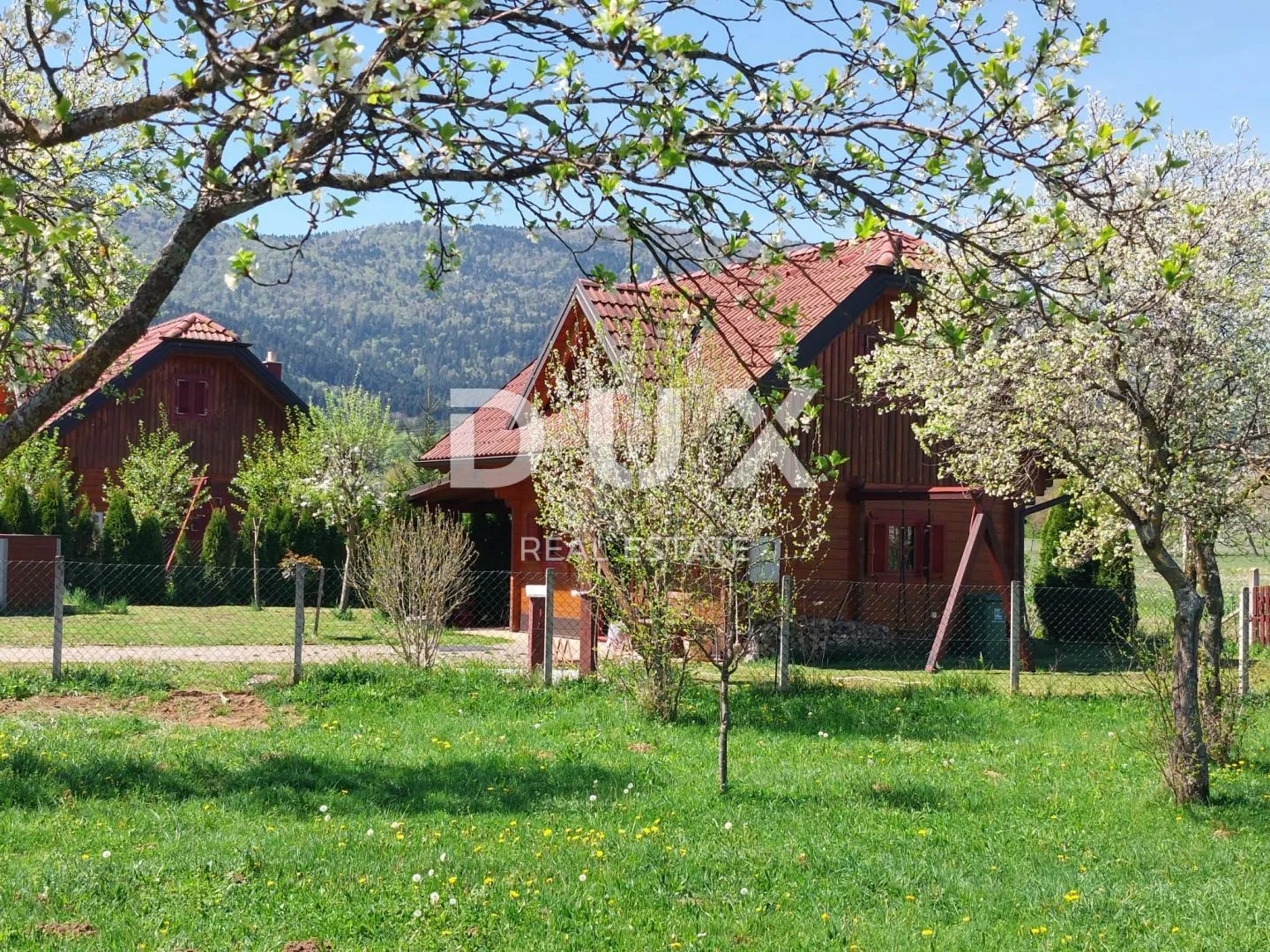 otočac, ličko lešče - kuća u prirodi s bazenom - slika 4