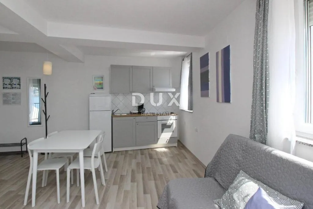 otok krk, baška - dva apartmana prvi red do mora - slika 14