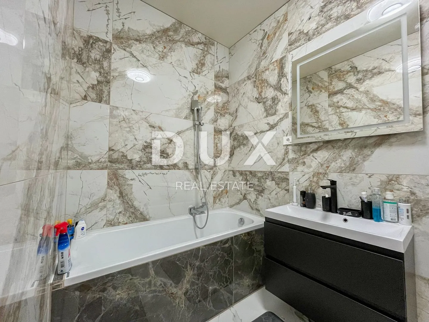 opatija, centar - apartman 250m od mora u centru opatije - slika 5