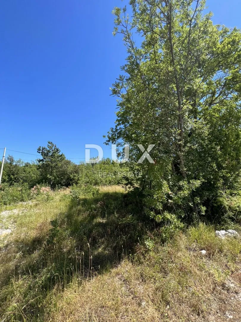 ISTRA, LABIN - Građevinsko zemljište u blizini mora