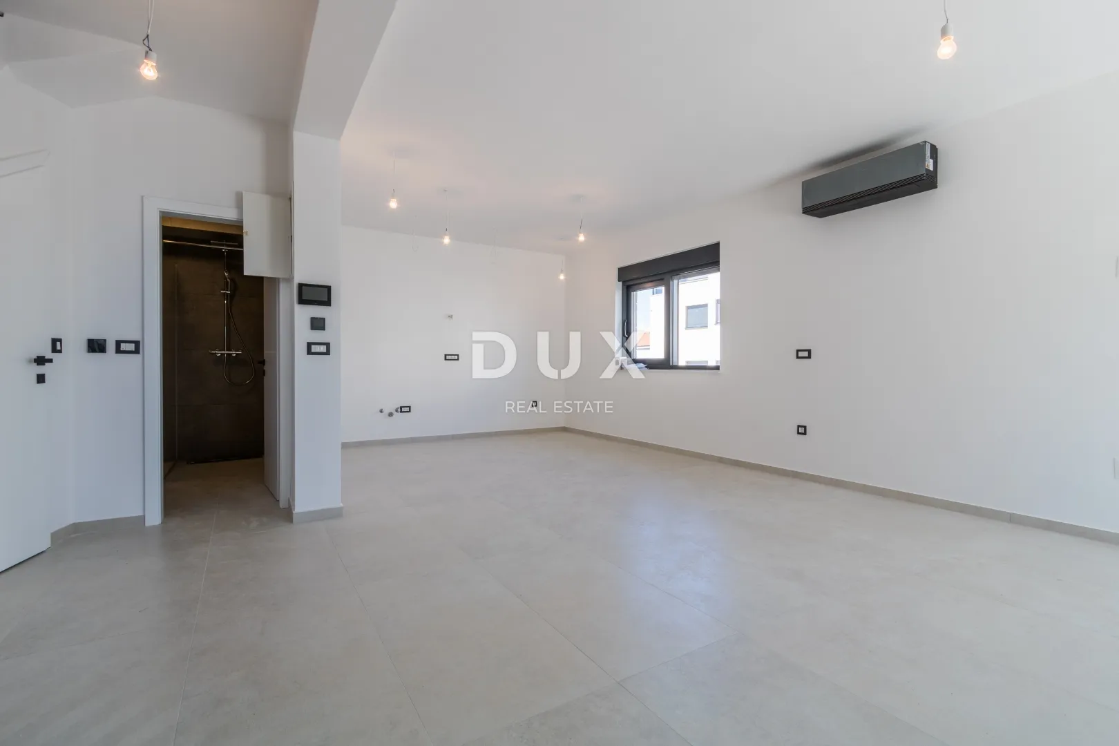 dalmacija, murter - novi duplex 5min od plaže! - slika 2