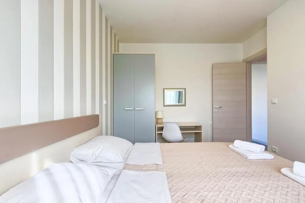 istra, pula - luksuzna apartmanska villa - slika 7