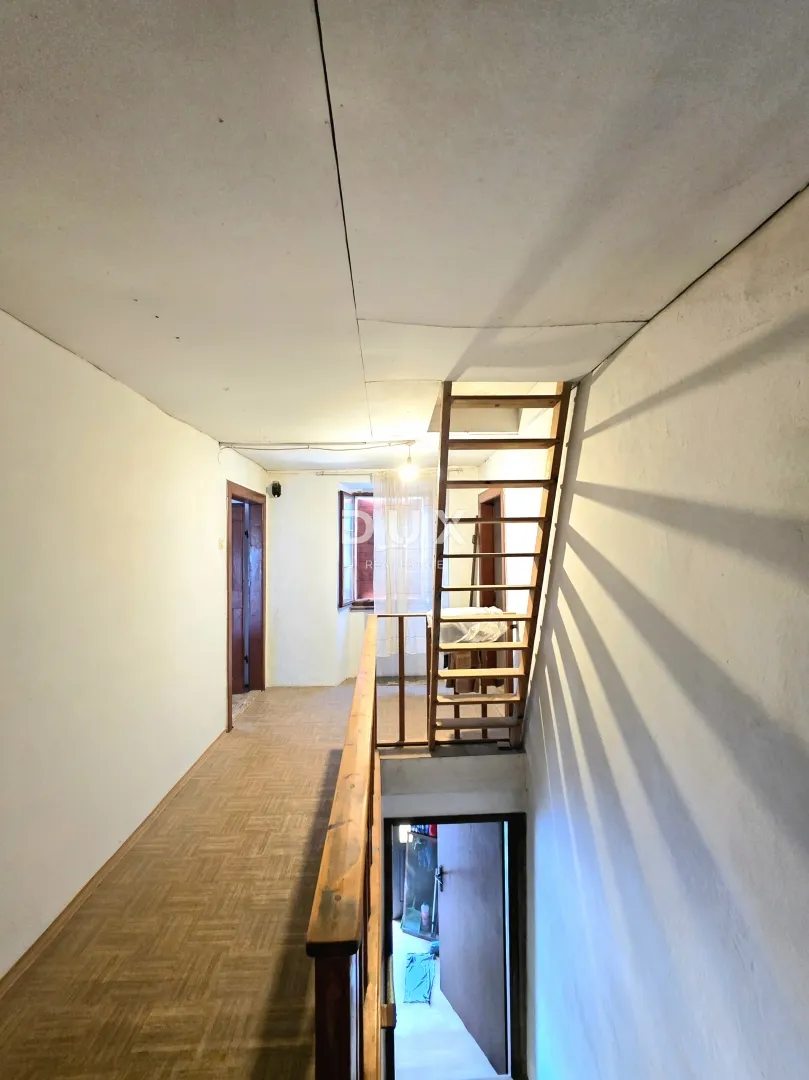 istra, buzet, kuća, 160 m2, stancija s 26724 m2 zemljišta - slika 13