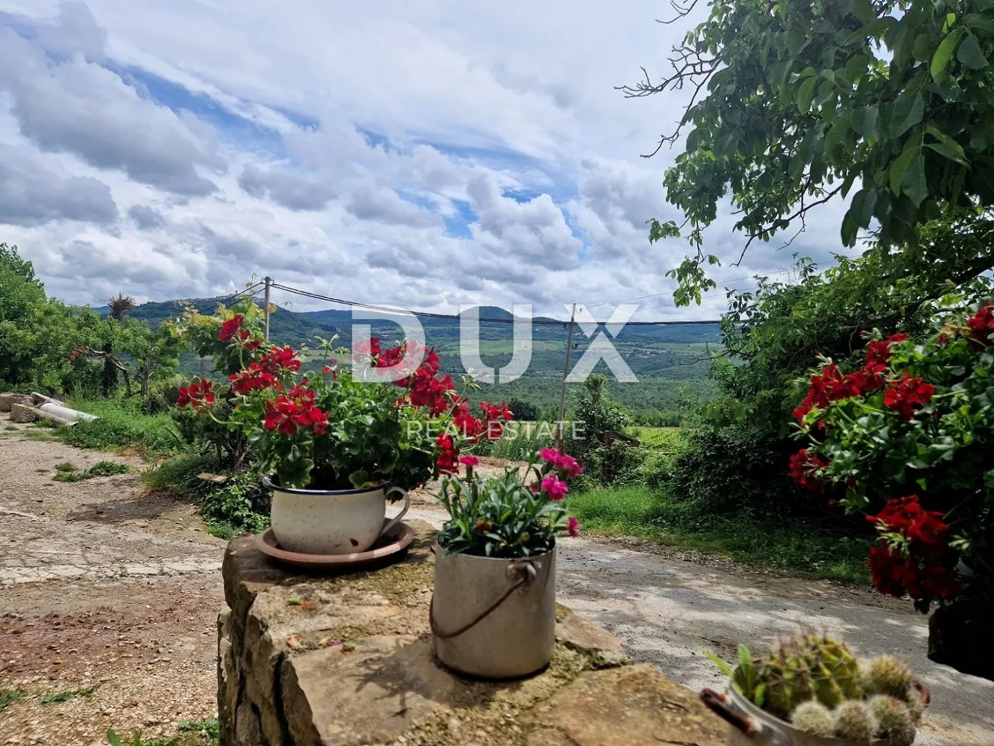 istra, oprtalj - kamena kuća s panoramskim pogledom - slika 6