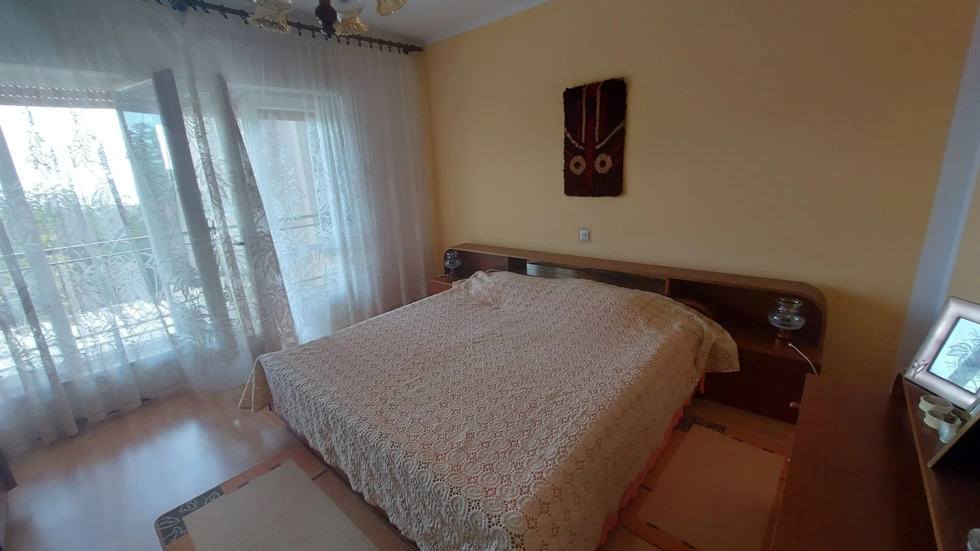 viškovo- veliko gospodarsko imanje, tri stambene jedinice, poslovni prostor, gospodarske zgrade, vinski podrum, velika okućnica - slika 33