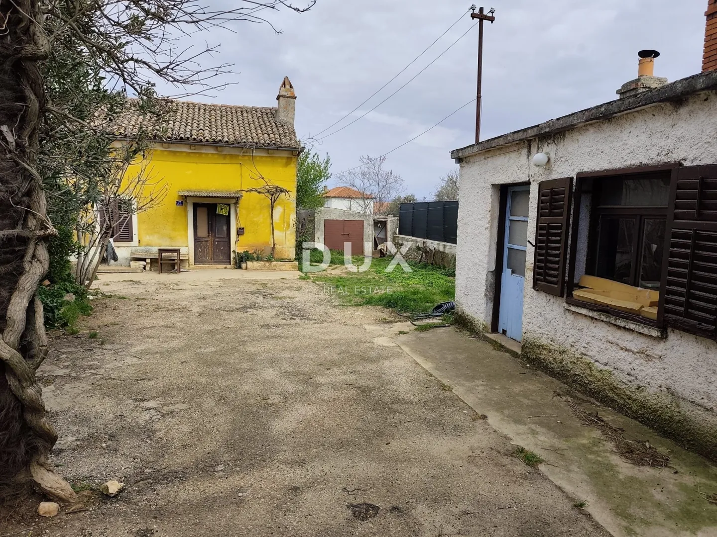 istra, peruški - kamena kuća za adaptaciju - slika 19