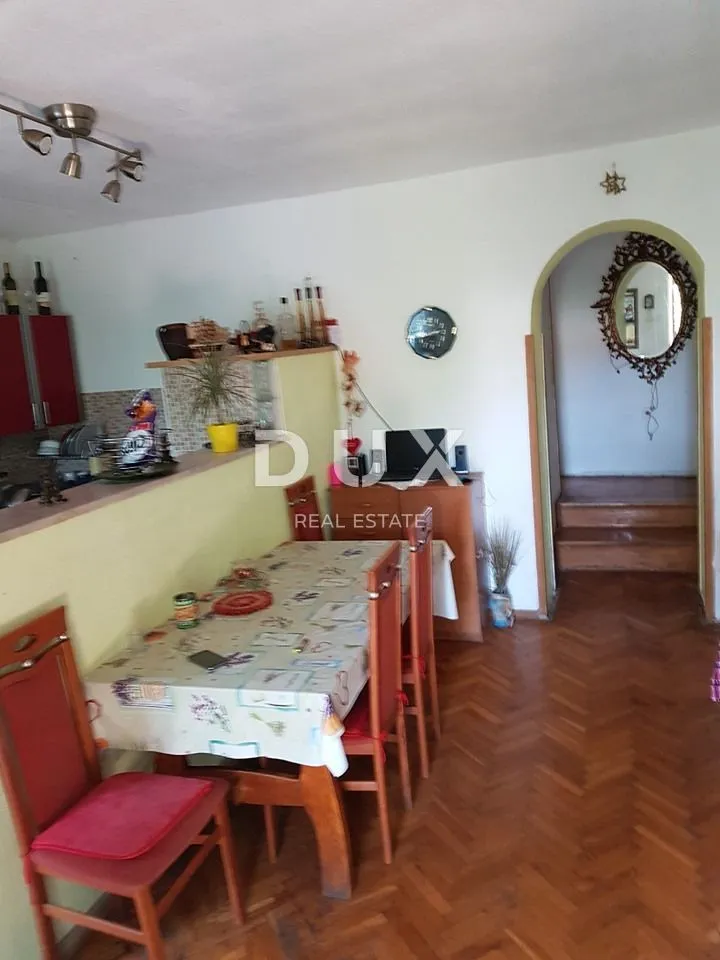trsat - stan 70 m2 sa140m2 okućnice i terasom - slika 4