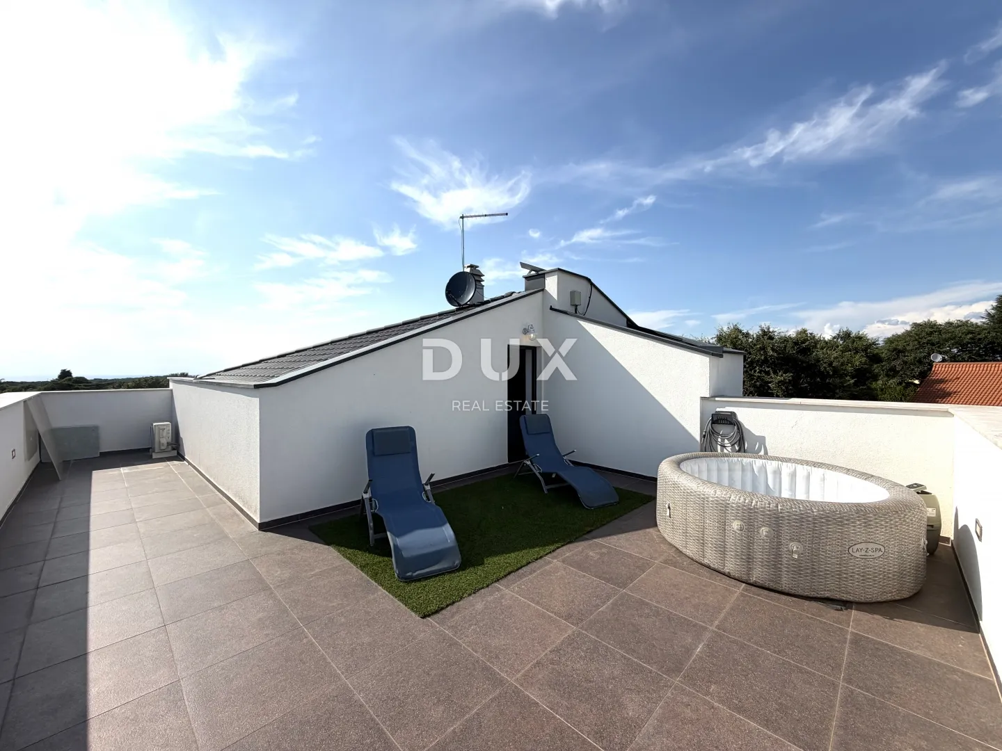 poreč, kosinožići, četverosobna vila, 510 m2, s bazenom - slika 41
