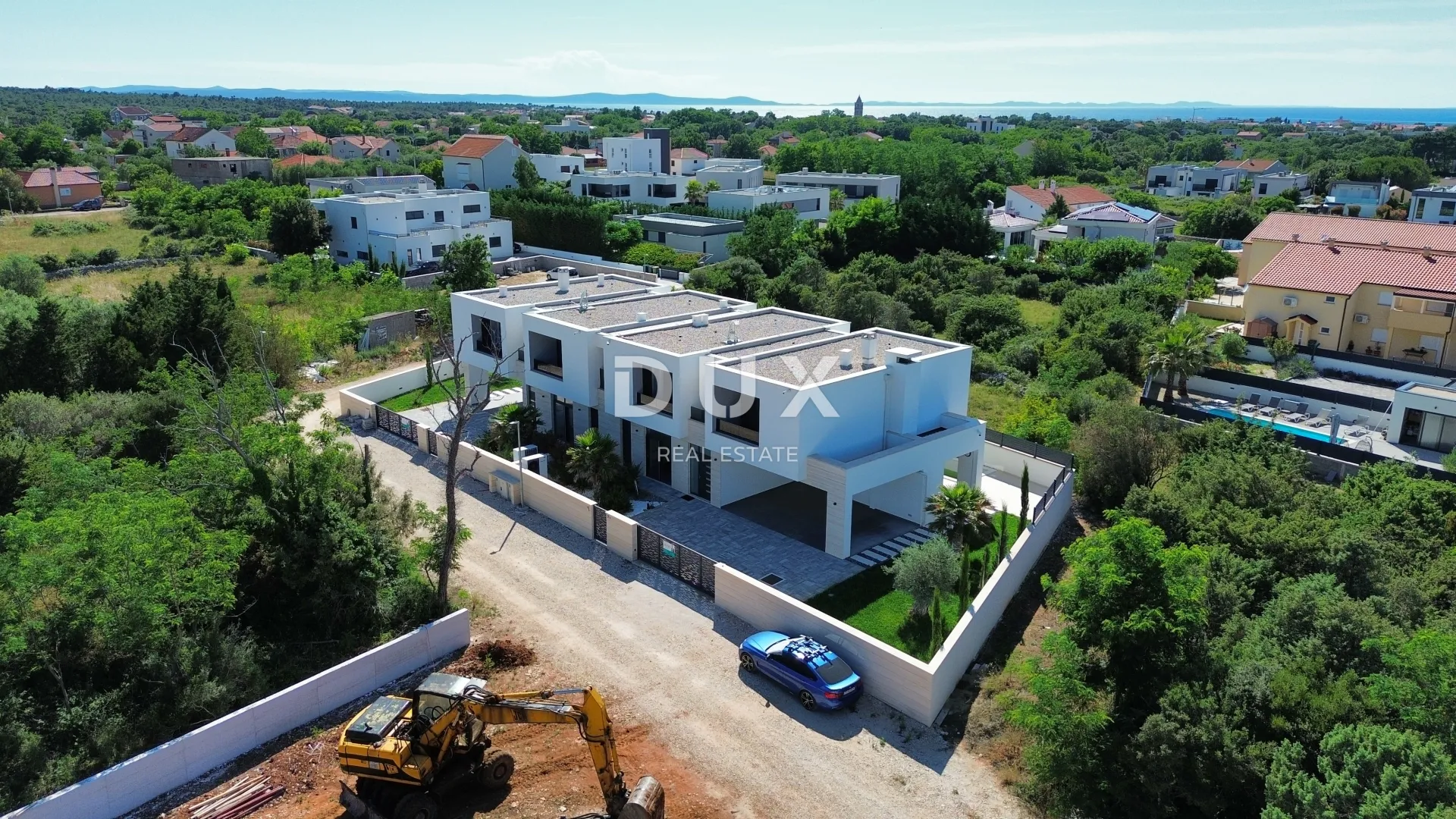 ZADAR, ZATON - Luksuzna Dvojna Vila s Grijanim Bazenom, Saunom i Teretanom! Novogradnja! B1 - Zaton, Nin