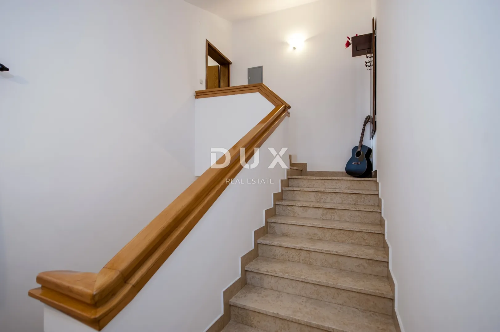 istra, rovinj, dvojna obiteljska kuća, 375 m2, s 4 stana - slika 16