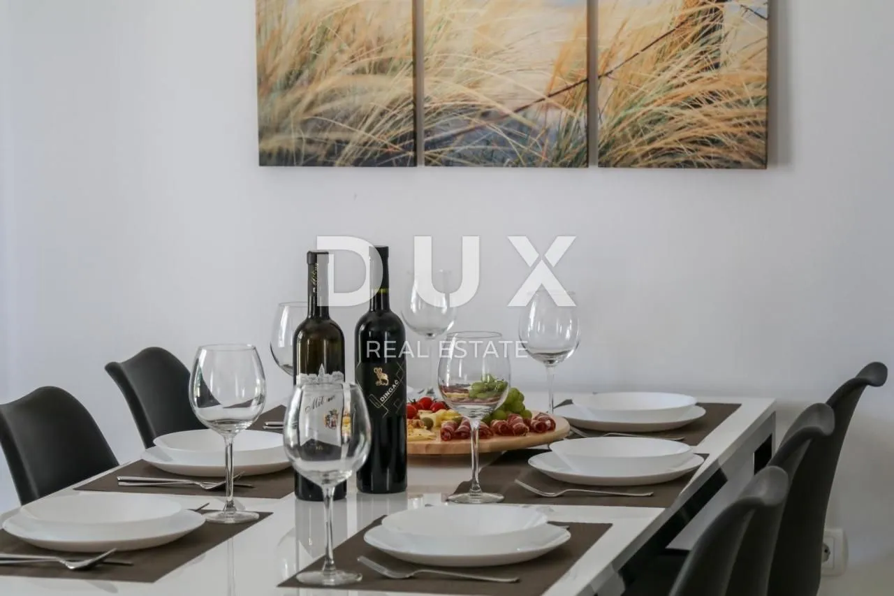 istra, medulin - kuća sa 3 apartmana - slika 2