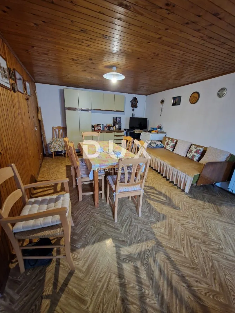 istra, buzet - kuća u nizu s garažom i spremištem - slika 10
