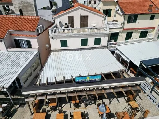 dalmacija, vodice - ekskluzivna nekretnina na rivi, kuća s restoranom u 1. redu do mora - slika 9