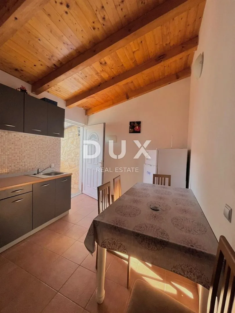 zadar, zaton - kuća s dva apartmana u blizini mora - slika 9